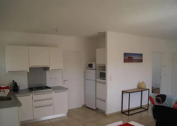 Tatil Evi Maisonnette Climatisee 46 M2